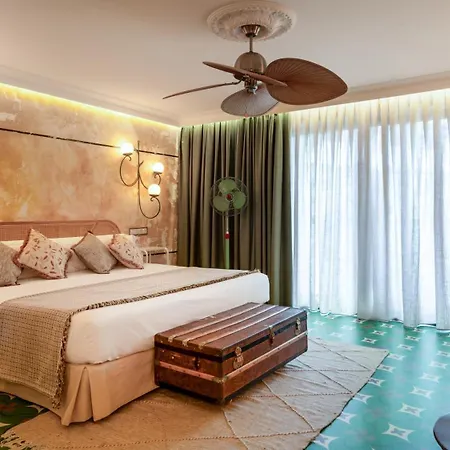 Aparthotel Glam Taoo Boutique Lugo