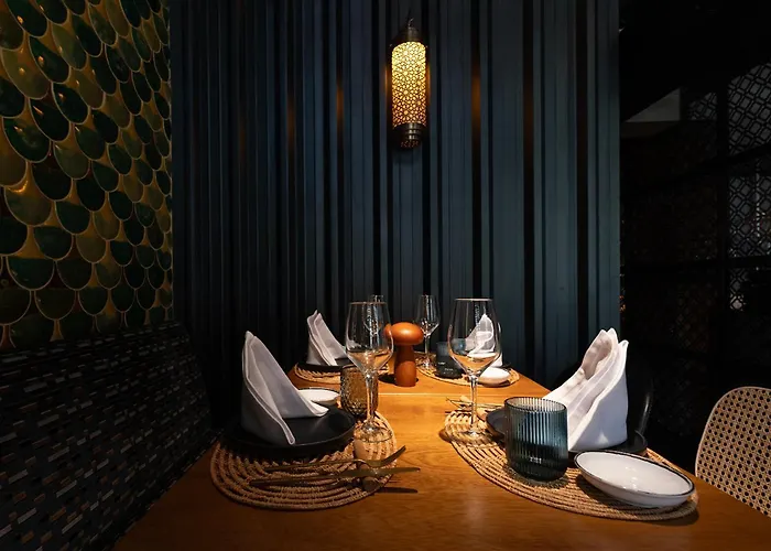 Glam Taoo Boutique 4*